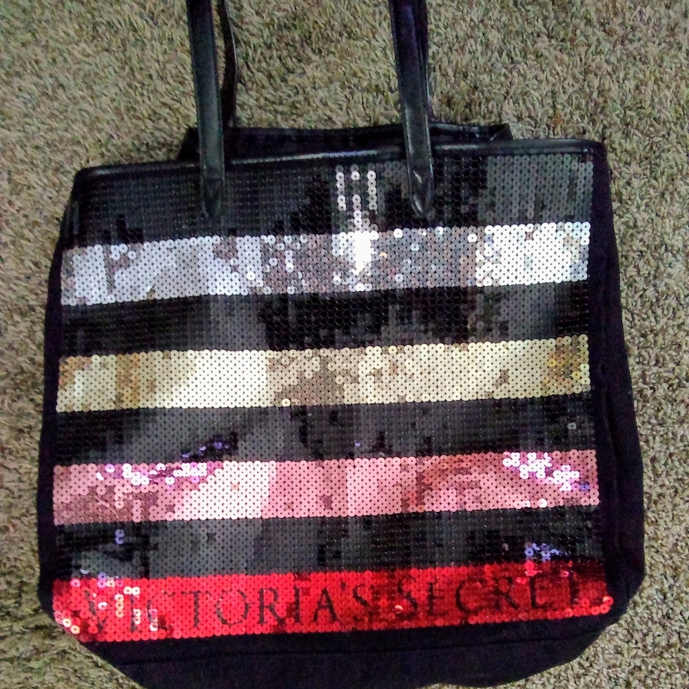 Bikini Top and Beach Bag!! - Picture 2 of 5